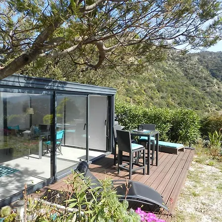 2 Pieces 4 Pers Avec Parking Et Espace Exterieur Au Lavandou - Fr-1-251-792 Appartamento *
